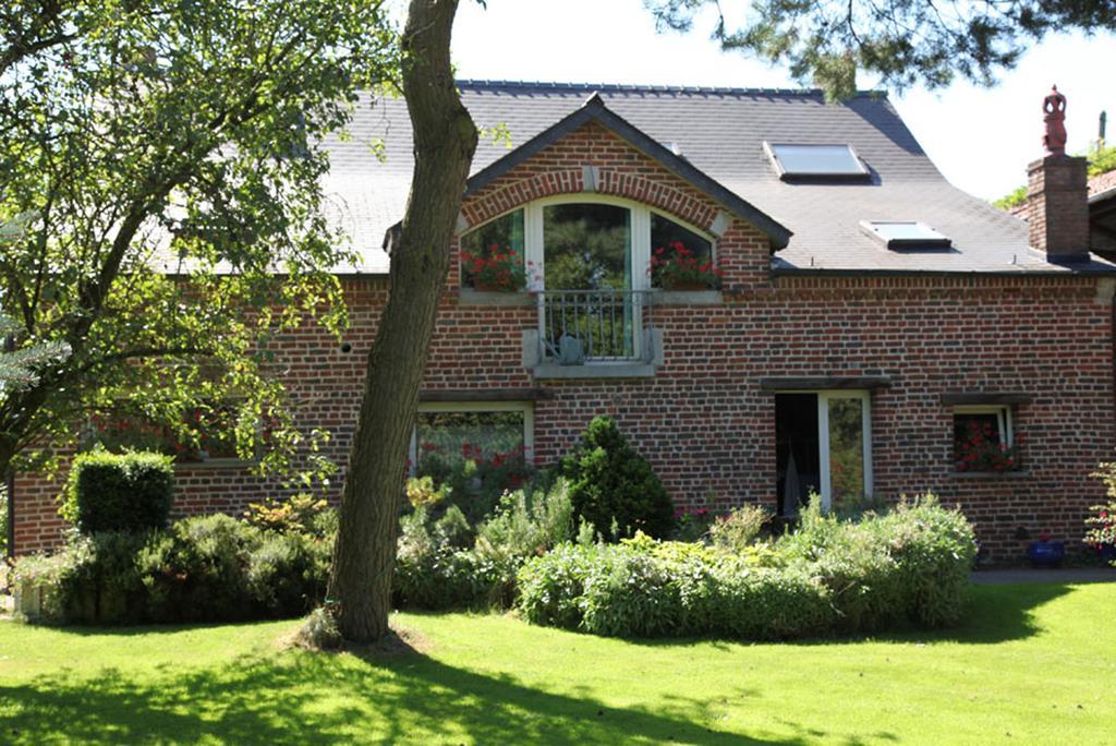 La Citadelle D'Hututu Bed and Breakfast Avesnes-sur-Helpe Exteriör bild