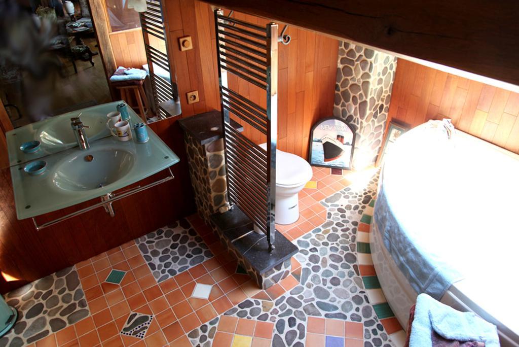 La Citadelle D'Hututu Bed and Breakfast Avesnes-sur-Helpe Rum bild