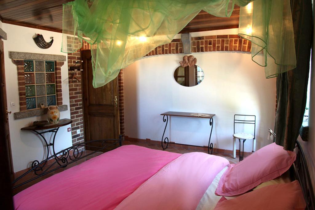 La Citadelle D'Hututu Bed and Breakfast Avesnes-sur-Helpe Rum bild